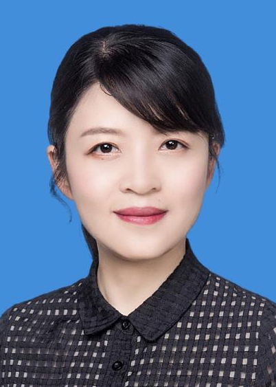 伍建容
