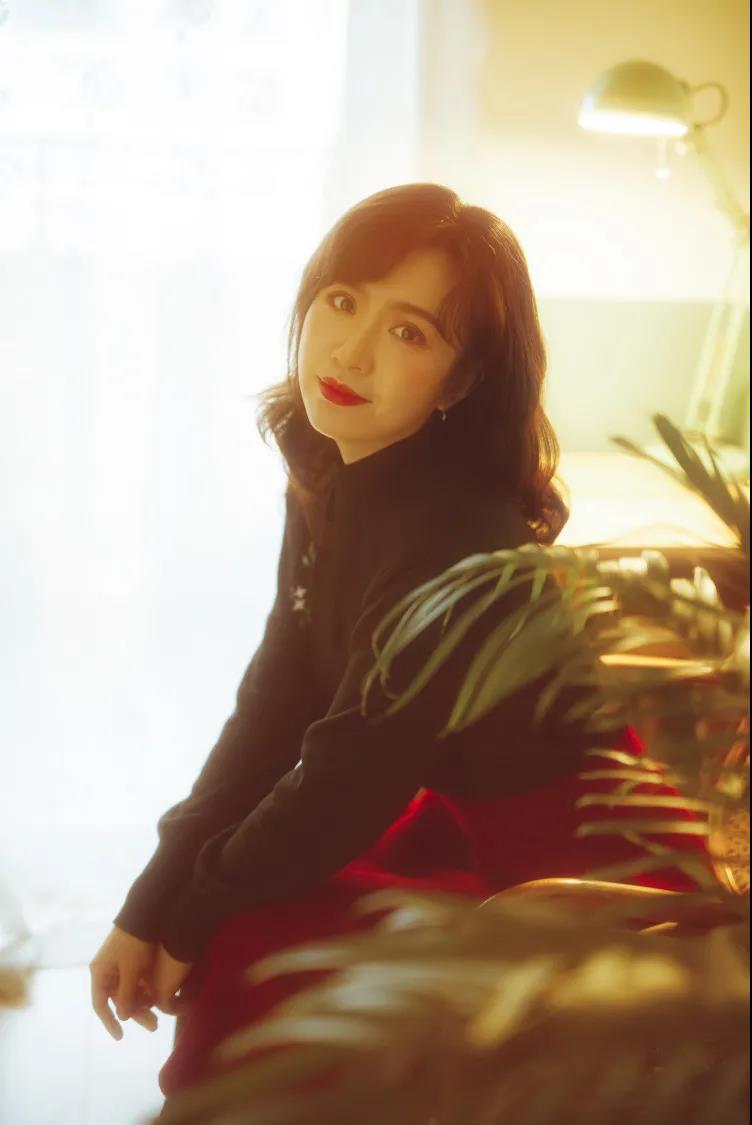何泓璐.jpg