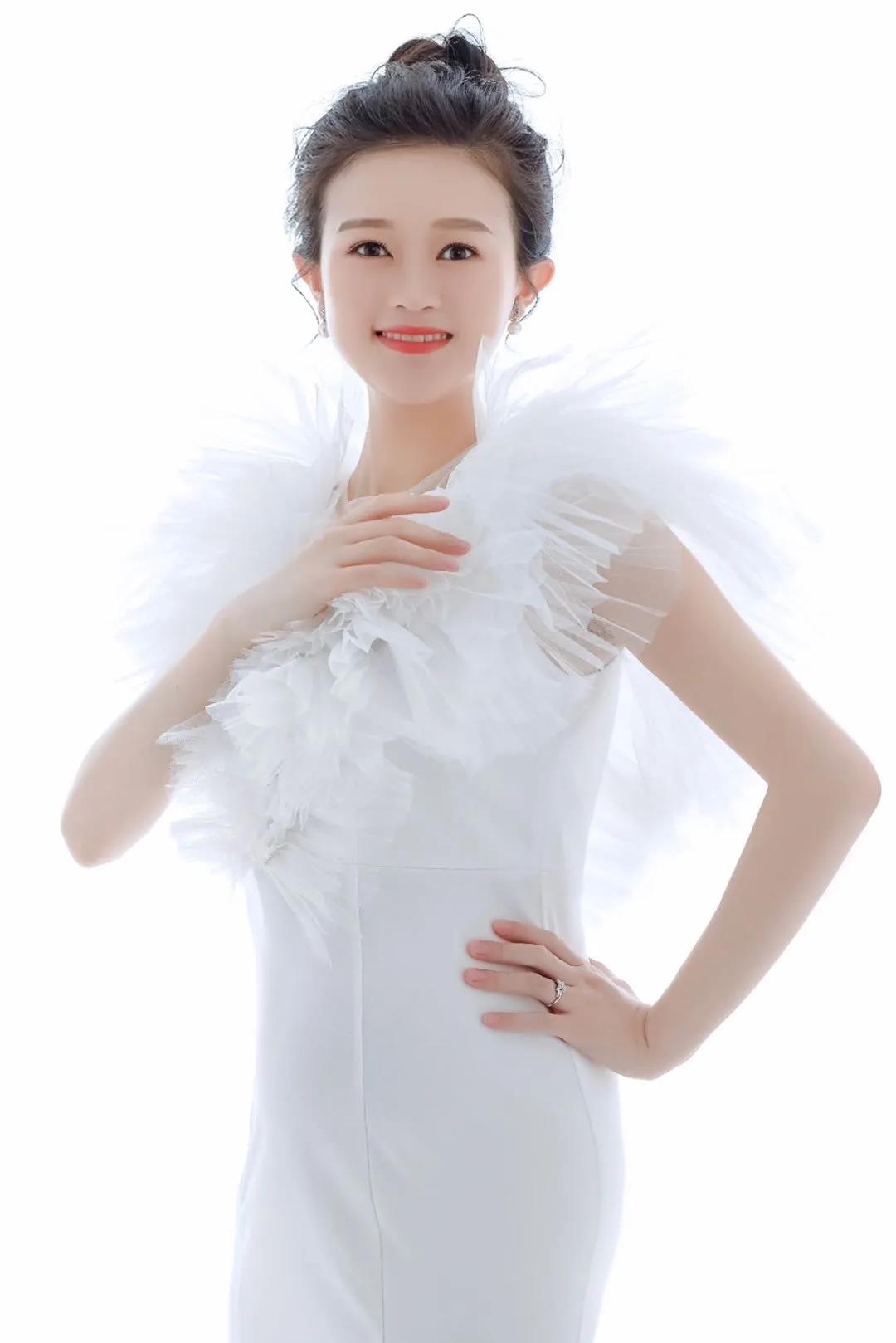 瞿佳.jpg