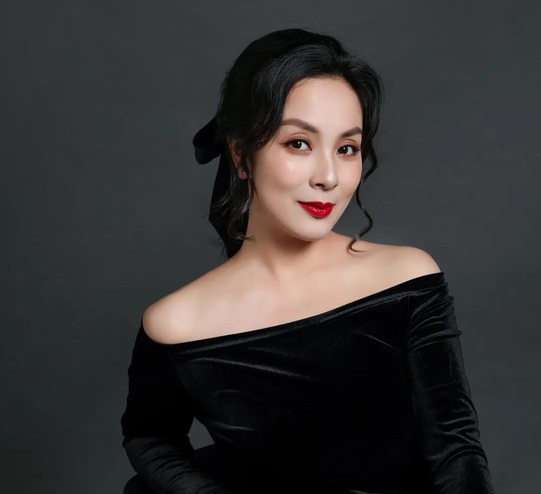 杨清清.jpg